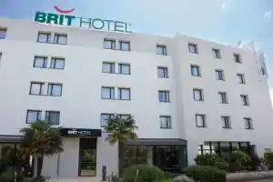Brit Hotel Nantes La Beaujoire - L'Amandine, Нант