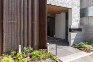 GRAND BASE Hakata Naraya, Фукуока