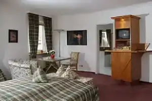 Landhotel  Gasthaus Polster, Эрланген