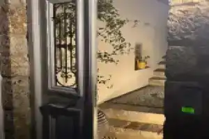 Tatiana's House, Спеце