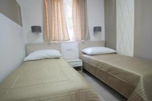 Gorica Eden - Two Bedroom No.5, Башка