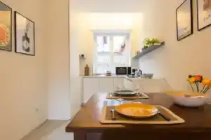 Dante Apartment with Parking, Комо