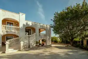Holiday Gli Archi, Фазано