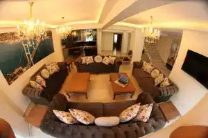 Elite Dumanlar, Istanbul, Стамбул