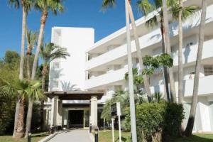 Отель «Globales Cala Bona Suites», Кала-Бона