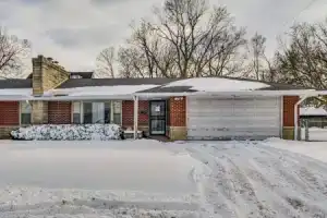1 Mi to Butler! Family-friendly Indianapolis Home, Индианаполис
