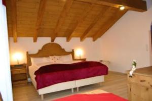 Landhotel Lärchenhügel, Обераммергау