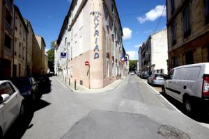 Отель «Kyriad Nimes Centre», Ним