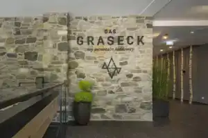 Отель «Das Graseck - my mountain hideaway», Гармиш-Партенкирхен