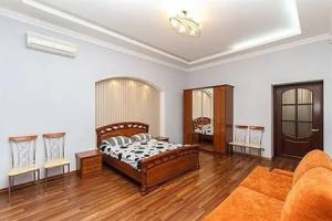 Uavoyage Baseina Apartments, Киев