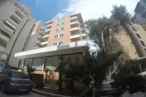 Blue Marine Hotel, Дуррес