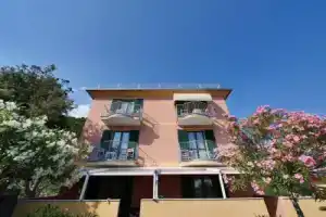 Hotel «Residence Mondial», Монелья