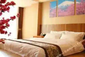 Haiyunjian Theme Hotel, Дали