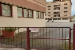 Moderno appartamento zona centrale, Латина