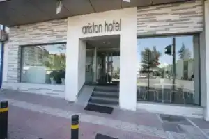 Ariston Hotel, Афины