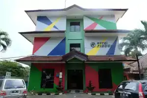 Sans Hotel Fiducia Kaji, Джакарта