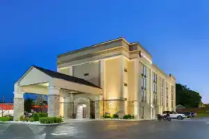 Best Western Plus Belle Meade Inn & Suites, Нэшвилл