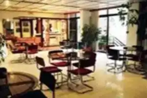 Erato Hotel, Фалираки