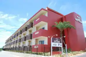 Hotel «Murasakimura», Йомитан