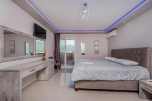 Villa Dionysia Studio S5, Аликанас