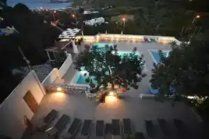 Bali Mare Village, Балион