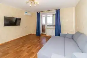 2-комнатные апартаменты с 3 двуспальными местами, 65м², Челябинск