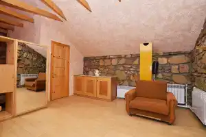 Apaga Resort, Иджеван