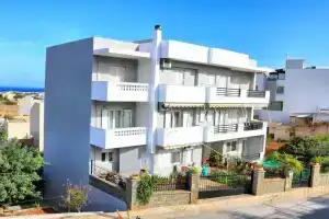 Stylish Seaside Apartment in Agios Nikolaos, Агиос Николаос