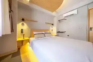 Bi Salkim Perla, Бозджаада