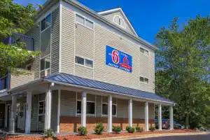 Motel «6-Greensboro, NC - I-40», Гринсборо