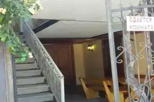 Гостевой дом на Терешковой, 3й переулок, дом 2, Гагра