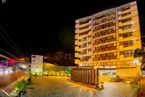 Hotel «Parami», Янгон