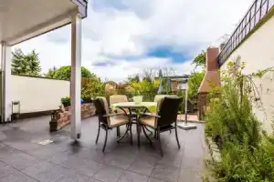 Design Apartment in Köln mit Terrasse, Леверкузен