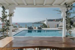 Mymykonos Beachfront Villa, Платис-Ялос