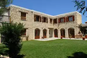 Demetriou Paradisos Hills Hotel, Лисос