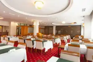 Ozkaymak Konya Hotel, Конья