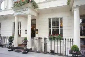 Westpoint Hotel, Лондон