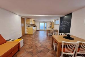 Apartment and Rooms HISA SONCA, Кобарид