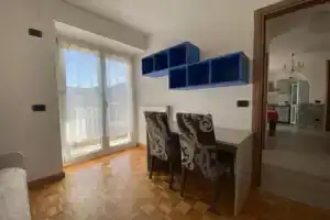Casa Palabione, Априка