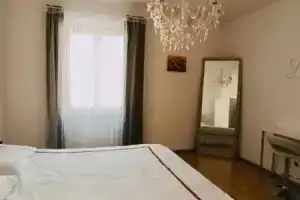 Gold Experience, Больцано