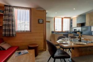 Appartement Val Thorens, 5 pièces, 8 personnes - FR-1-545-2, Валь Торанс