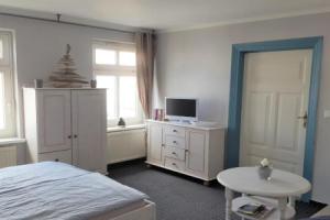 Ferienwohnung Sassnitz mit Meerblick, Засниц