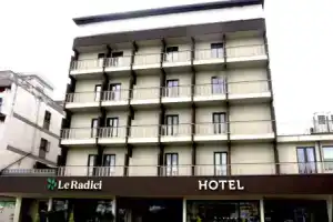 Hotel «Commercio», Баттипалья