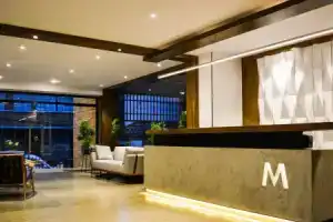 Madero Hotel & Suites, Ла-Пас