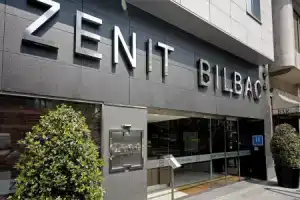 Hotel «Zenit Bilbao», Бильбао