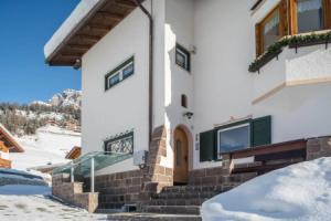 Apartment Justine Wurdengeja, Сельва-ди-Валь-Гардена