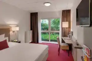 Hotel «Newton Karlsruhe», Карлсруэ