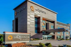 La Quinta Inn & Suites by Wyndham San Antonio Alamo City, Сан-Антонио