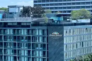 Howard Johnson by Wyndham Pattaya JC, Джомтьен