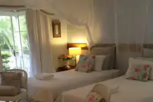Noosa Valley Manor B&B, Нузавилл